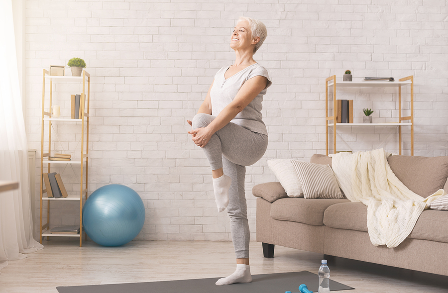 5 Best Exercises to Lose Belly Fat for Seniors - SilverSneakers